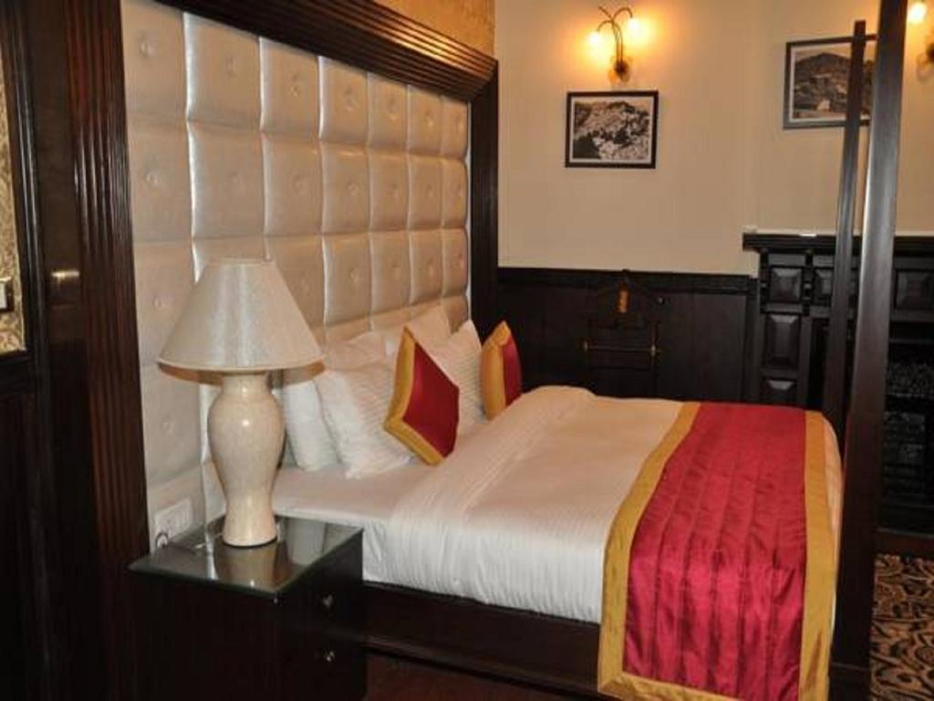 Hotel Southgate Shimla Bilik gambar