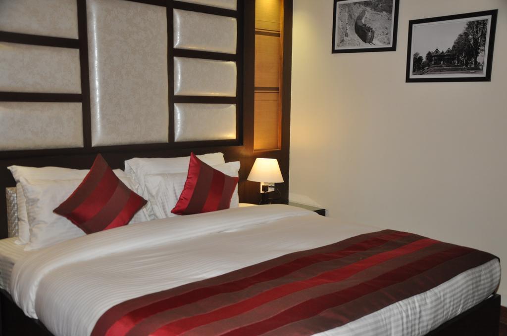 Hotel Southgate Shimla Bilik gambar