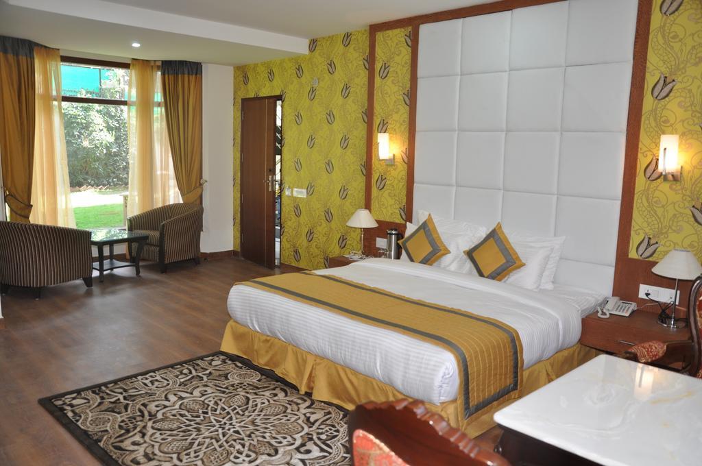 Hotel Southgate Shimla Bilik gambar