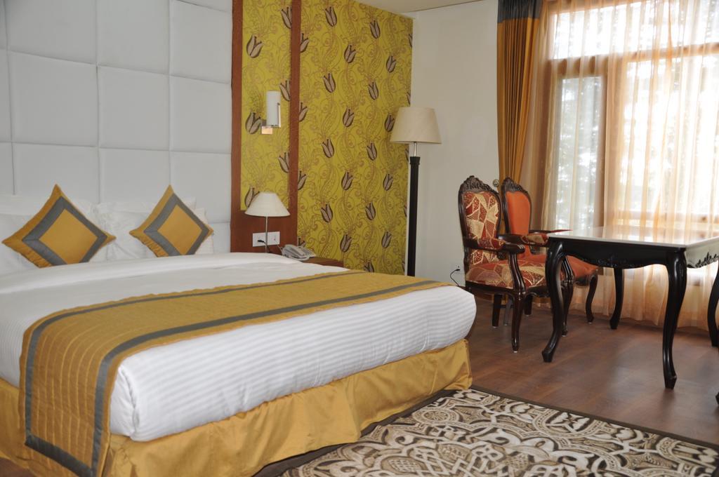 Hotel Southgate Shimla Luaran gambar